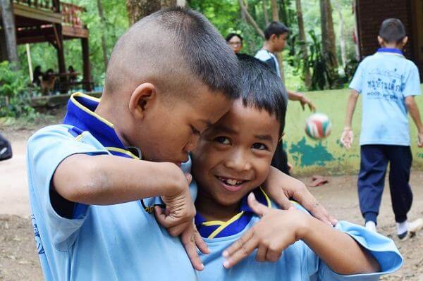 タイ子供の村学園孤児院の男の子