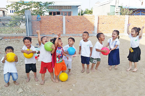 カンボジアでCHANG幼稚園を開園