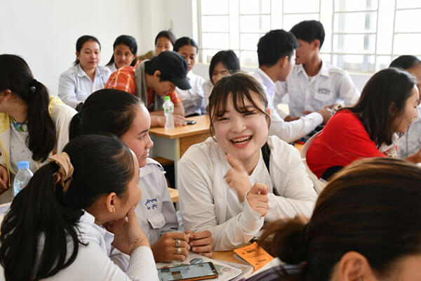 カンボジアの高校