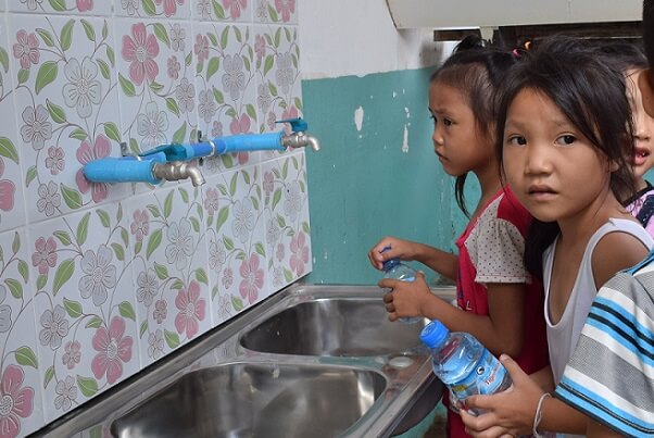 Laos elementary schools