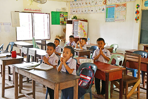 崩壊寸前のドンナクン小学校